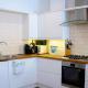 Cleave House - Chic & Stylish 3 bed house, Farnborough (foto 5)