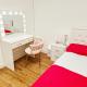 Cleave House - Chic & Stylish 3 bed house, Farnborough (foto 10)
