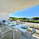 223 Seafront Apartment with Beach Access in Baja Sardinia - by Coral Property Baia Sardinia - Fotografie 6