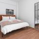 Koukaki 2BR Apt with Balcony, Walk to Acropolis, Athen - Foto 9