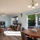 Privacy, comfort and a lot more - entire 2 bedroom house with free cycles Christchurch - Photo 4