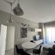 Cozy Apartment in Paolo Sarpi with balcony, Milán - Fotografie 2
