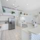 Beautifully maintained waterfront home with pool, Marco Island (fotografie 10)