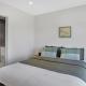 Modern Home - Close to Airport, direct views of Mangere Mountain and Ambury Farm, Окленд - Фото 10