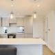Central Tadworth Flat - Split- level 2BDR, Purley (zdjęcie 4)