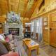 Do Not Disturb - Pigeon Forge Smoky Mountain Studio Cabin, Hot Tub, Fireplace, Pigeon Forge - Foto 9