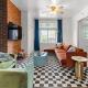 Midcentury 5BD | BBQ & Yard | Close to DT & Pitt, Lawrenceville