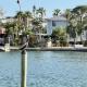 Canal-View Gem with Pool in Treasure Island Paradise, St Pete Beach - Foto 9