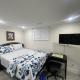 Luxury Basement-Private Bdr & Bathroom with free parking In Toronto, Toronto - Fotografie 6