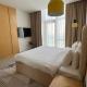 Apartment in Novotel JVT Hotel Comfort for 4 Guests, Dubai - Foto 7