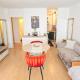 2 x Apartments bei Augsburger Platz 1x Nr 5 - Studio Apartment mit Balkon und Parkplatz und 1 x Nr5-B - 2 ZW ohne Balkon und Parkplatz