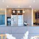 Panoramic Racecourse View - A Quiet Family Villa Over the Turf, Окленд - Фото 3