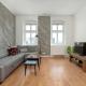Spacious Apartment with WiFi & Smart TV Remote Working by Noclegi Renters Breslavia - Foto 1