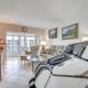 Pool Access, 9 Mi to Pompano Beach Breezy Condo!