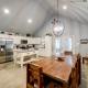 Modern Retreat with Gas Grill - Walk to Lake Texoma!, Kingston - Fotografie 6