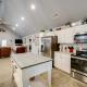 Modern Retreat with Gas Grill - Walk to Lake Texoma!, Kingston - Fotografie 9