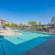 Spacious 1BD - Balcony, Pool, Gym, W-D - Sleeps 4 Tempe - Zdjęcie 7