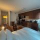 Elegant Suite at Marina-Venice Beach with Pool, Jacuzzi, GYM by Holisticā Retreats, Los Angeles - Foto 3
