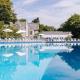 Cornwall family friendly villa with free use of Pool, soft play, mini golf, tennis, gym, fitness classes, sauna and ice baths