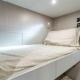 Riva Virtus 65 Yacht from Marina Del Ray Trip w Captain Overnight Stay, Los Angeles - Foto 4