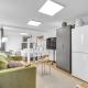 Studio Bungalow - sleeps 3, Easy Bus to Wembley Stadium, Parking, Coffee, Snacks, Colindale (foto 2)