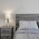 HUGE Downtown Getaway! w/Hot Tub, Arvada (foto 5)