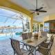 Pool, Spa and Dock Waterfront Tarpon Point Home Cape Coral - Foto 1