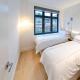 Modern duplex in Ealing Common, Londýn - Fotografie 3