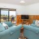 Ocean Breeze Cottages, Burnt Pine (photo 2)