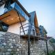 Pet-friendly Retreat by the Lake With Game Zone & Garden, Bhimtal - Fotografie 5