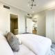 Charming 1BR Retreat BBQ Terrace Comfy Living, Dubaï - Photo 8