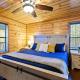 Wide Glide Lodge - In-home Movie Room, Hot Tub and Large 1-acre property with Playset, Broken Bow - Fotografie 7