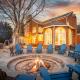 Mountain Mama Ranch - Luxe Farmhouse on 200 acres close to Shenandoah, with top amenities, longhorns and Blue Ridge mountain views, Amissville
