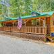 Private + Secluded: Open-Concept Sevierville Cabin, Sevierville