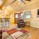 Private + Secluded: Open-Concept Sevierville Cabin, Sevierville (zdjęcie 7)