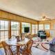Lakefront Ozark Cottage Deck with Covered Dock!, Edwards (foto 3)