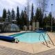 1BR Condo with Ski Access Pool, Hot Tub, Gym & Sauna Free Bus Уистлер - Фото 3