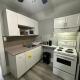 Upper Floor 2 bedroom Unit, Windsor (foto 9)