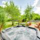 The Garden Cottage with Hot Tub, Portsoy