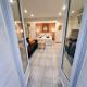 Spacious studio full of charm, recently updated, Nice - Fotografie 10