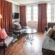 MiraNamin Nest BANABA Suite in Unique Historic Home - Garden View, Shared Kitchen, Rooftop, Pet Friendly with a Fee, Manille - Photo 8