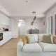 Airy Apartments with Balcony & Garage, Milano - Foto 6