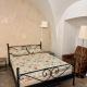 Historic studio apartment beneath the Ljubljana castle in the old city centre, Любляна - Фото 4