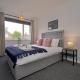 Beech Palace - Stylish 3Bed Home with Private Garden, Free Parking & Netflix Coventry - Photo 1