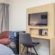 Highrise studio apartment w/ AC, Pool & Gym in Auckland CBD, Окленд - Фото 7