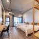 Bathtub, 2BR, 2BA, 120 Sqm, 6 Pax, Near BTS 7-11, Бангкок - Фото 2