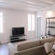 Elegant Beige Apartment - 5 Minutes from the Lake, Como - Fotografie 9
