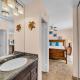 KN203 Oceanfront 2Bd 2Ba Sunset Suite in South Maui, Kihei (foto 8)