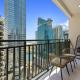 Sleek 1-Bedroom Getaway in Zada Tower, Dubai - Foto 4