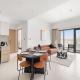 VayK - Elegant 1BR in Prime Downtown Location, Dubaj - Fotografie 1